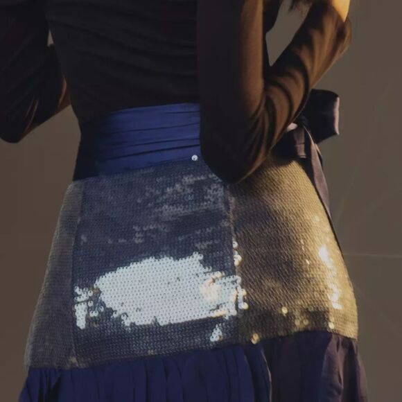 NWT $168  Anthropologie Shimmering Sequin and Fringe Mini Skirt - Picture 2 of 9